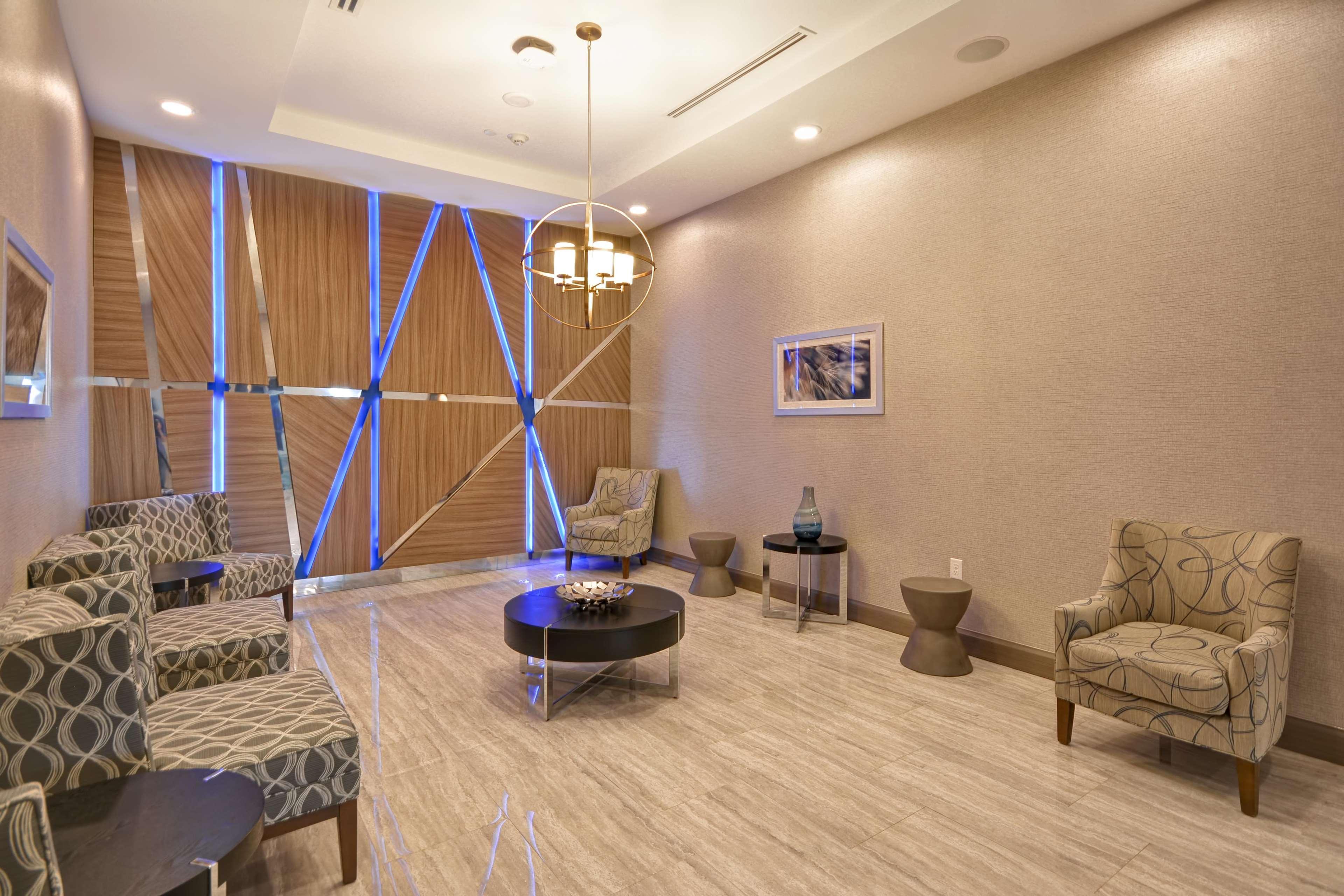 Homewood Suites By Hilton Conroe Bagian luar foto