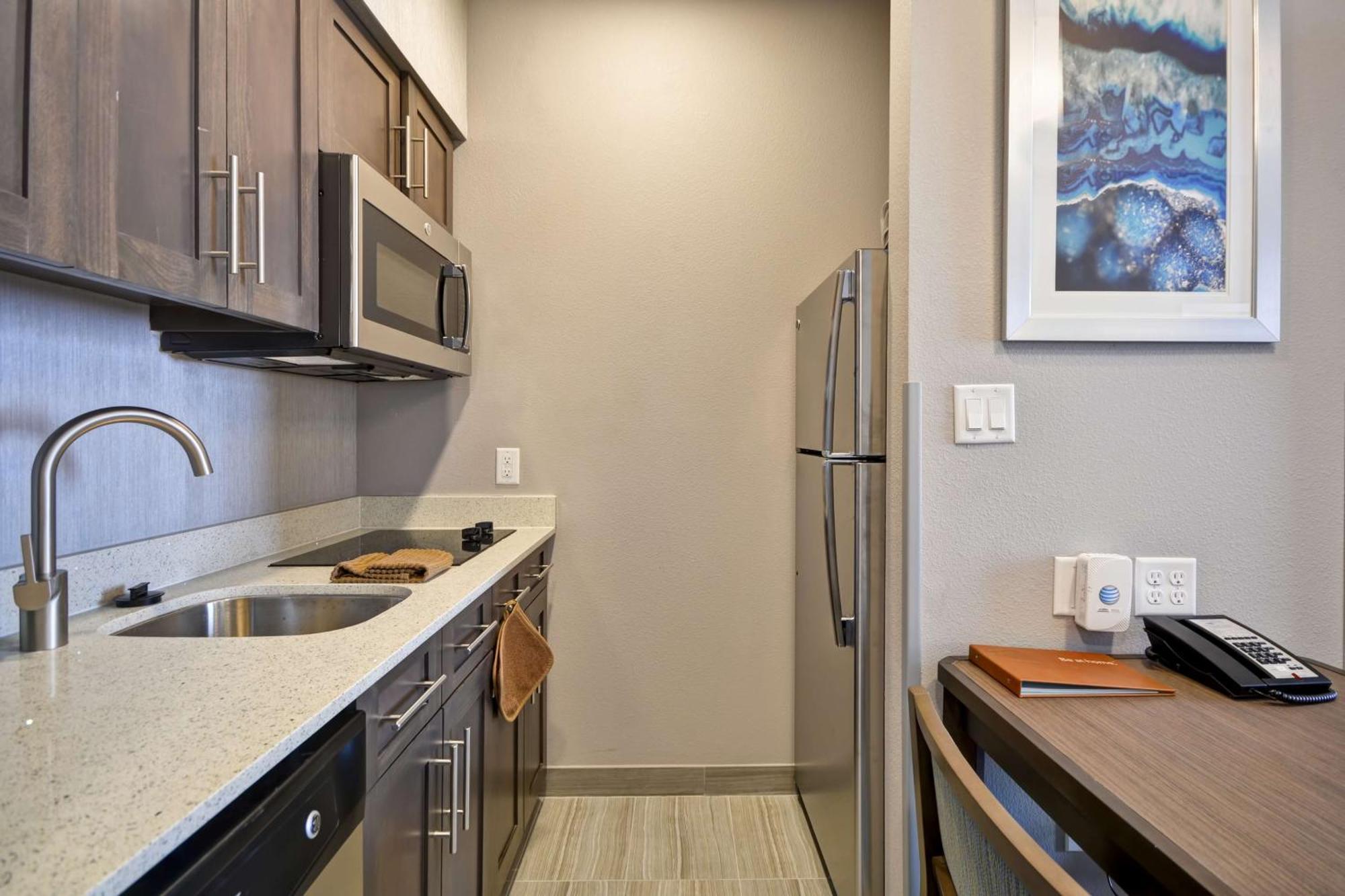 Homewood Suites By Hilton Conroe Bagian luar foto